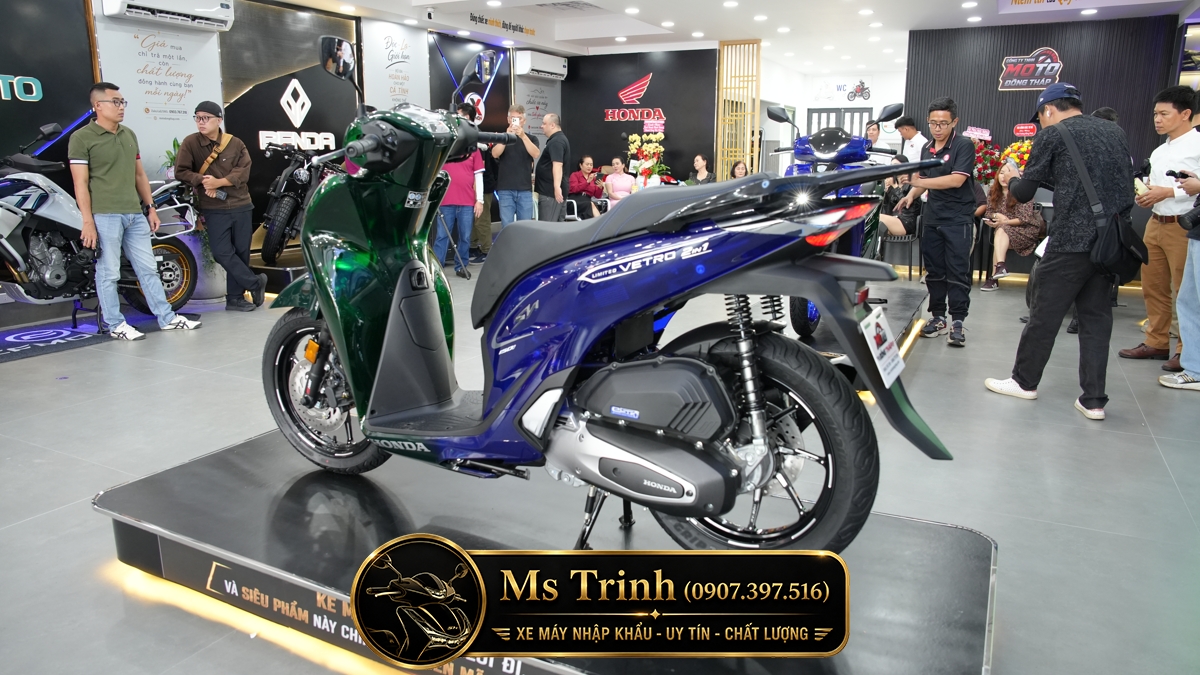 Honda SH150i Green Sapphire sử dụng động cơ eSP Plus dung tích 156.9cc